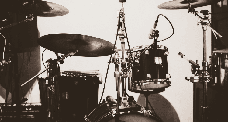 Direction of Mic from drums