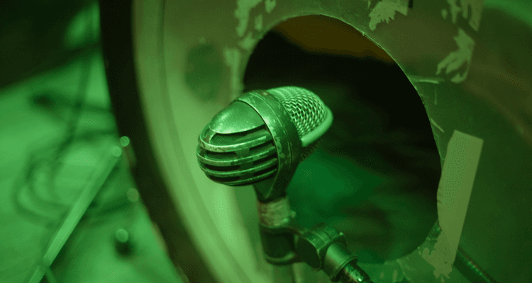 Kick drum mics